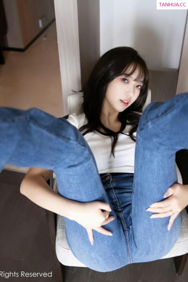 郑颖姗  [XiuRen]高清写真图 2023.01.19 No.6160 郑颖姗Bev 蕾丝内衣第33张图片